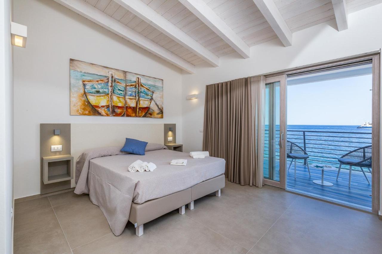 Hotel Caramare Кала-Гононе Экстерьер фото