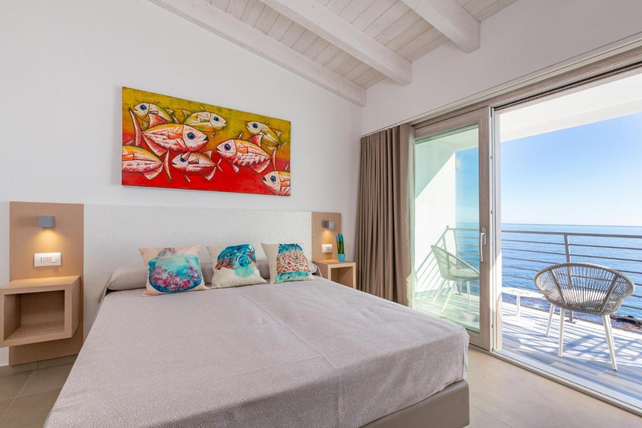Hotel Caramare Кала-Гононе Экстерьер фото