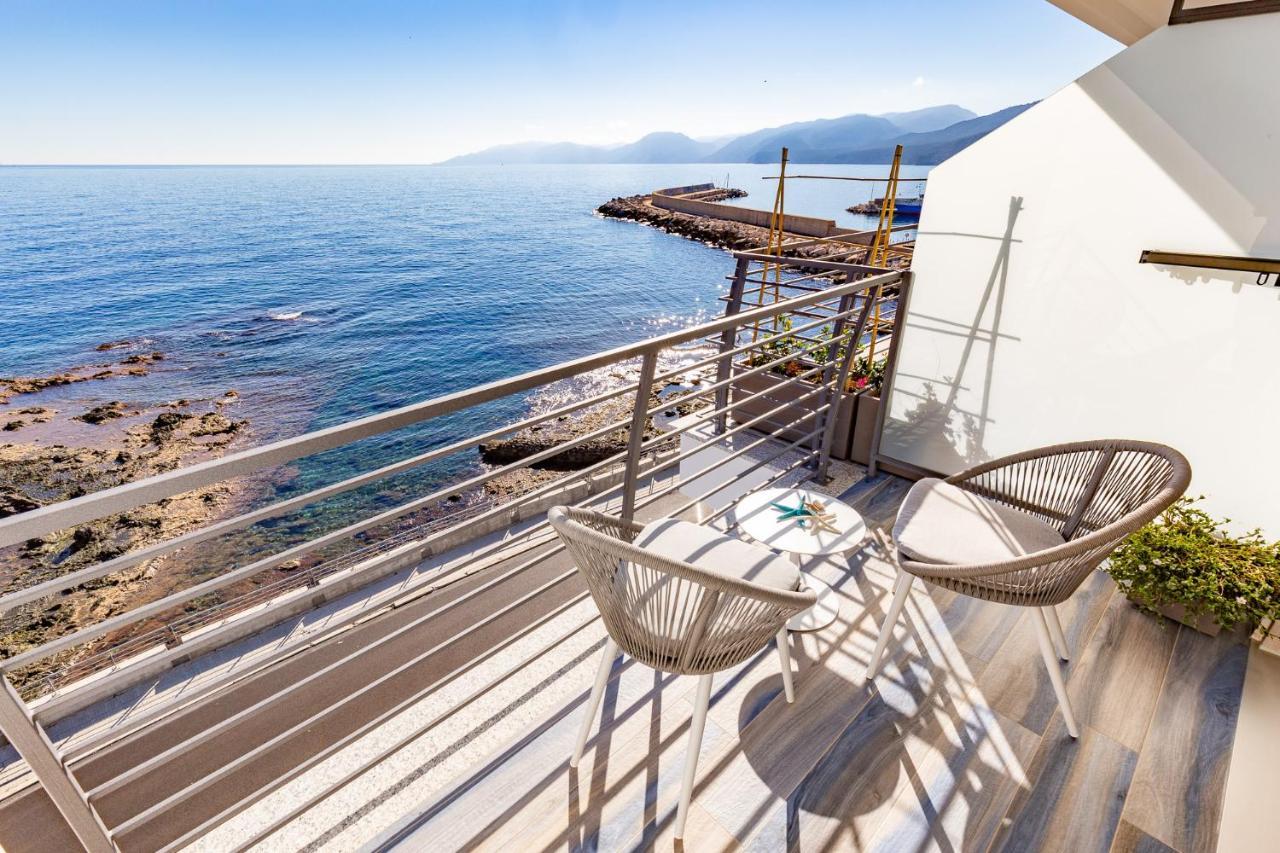 Hotel Caramare Кала-Гононе Экстерьер фото
